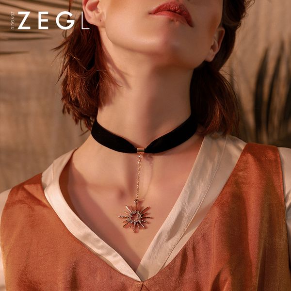 zegl black velvet pendant choker necklace for women clavicle chain simple short collar neck jewelry, Silver
zegl black velvet pendant choker necklace for women clavicle chain simple short collar neck jewelry, Silver