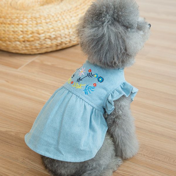 fashion embroidered dog denim clothes bubble sleeve breathable pet dog summer teddy skirt 2020 designer pet dog clothes pet apparel
fashion embroidered dog denim clothes bubble sleeve breathable pet dog summer teddy skirt 2020 designer pet dog clothes pet apparel
