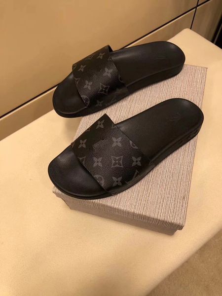 TOP20 Мужчины Женщины слайд сандалии Designer20ss обувь Luxuryos Slide Летняя мода Плоский Скользкий С Толстые сандалии башмачок Вьетнамки
TOP20 Мужчины Женщины слайд сандалии Designer20ss обувь Luxuryos Slide Летняя мода Плоский Скользкий С Толстые сандалии башмачок Вьетнамки