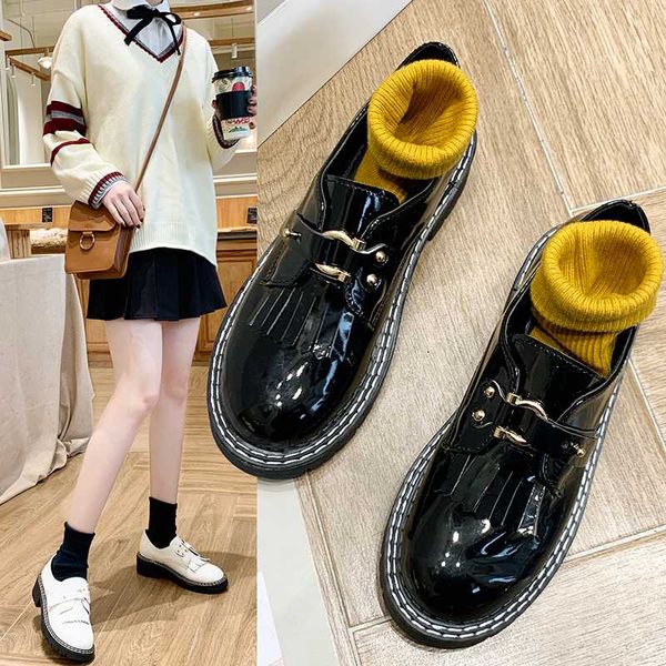 shoes woman 2020 designer women oxfords women's autumn casual female sneakers shallow mouth round toe flats, Black
shoes woman 2020 designer women oxfords women's autumn casual female sneakers shallow mouth round toe flats, Black