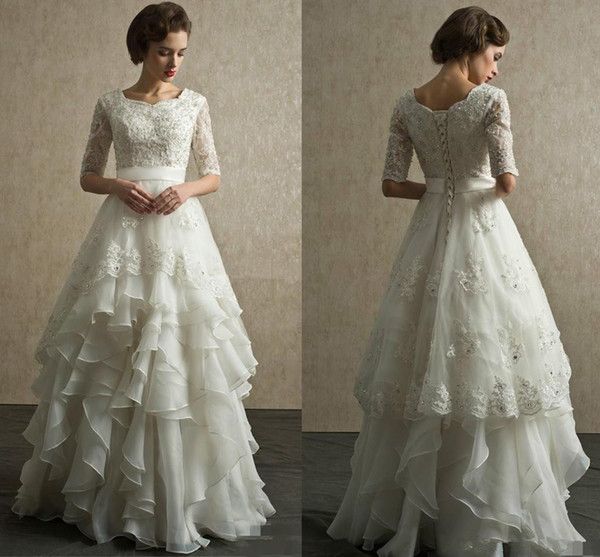 vintage wedding dresses with sleeves scoop neckline lace appliqued beaded tiered organza floor length country beach wedding gowns lace up, White
vintage wedding dresses with sleeves scoop neckline lace appliqued beaded tiered organza floor length country beach wedding gowns lace up, White