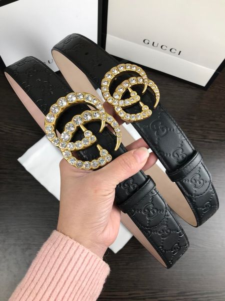 AA2019 women's trousers casual sports trousers belt men fashion high-quality leather designer luxury luxury leather belt3.8cm
AA2019 women's trousers casual sports trousers belt men fashion high-quality leather designer luxury luxury leather belt3.8cm