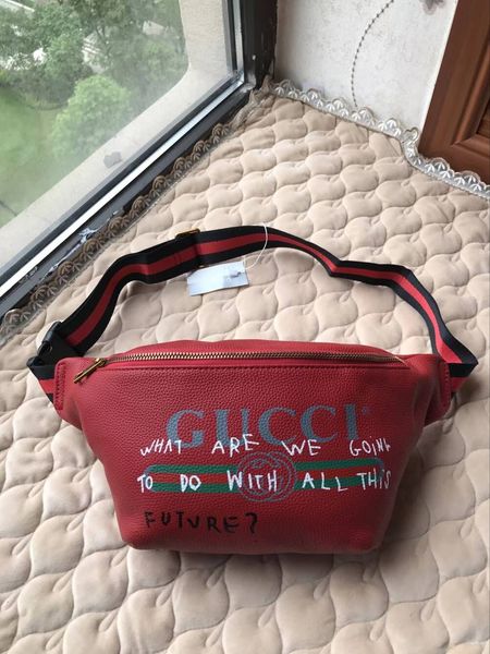 2020 totes bag shoulder bag women men belt bag totes handbags handles boston cross body messenger shoulder bags 
2020 totes bag shoulder bag women men belt bag totes handbags handles boston cross body messenger shoulder bags