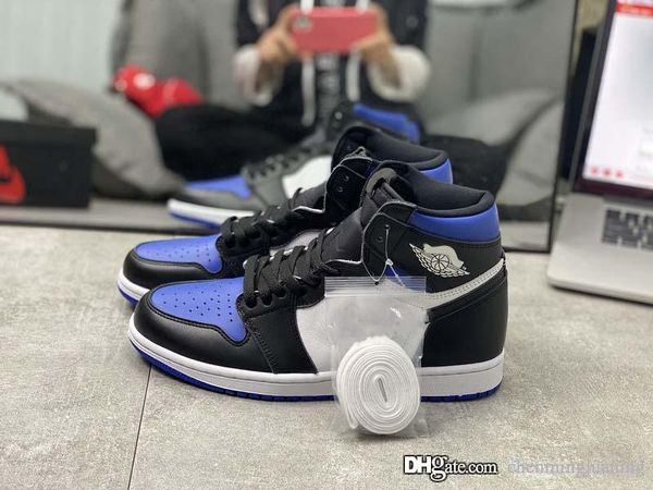 air authentic 1 high og retro game royal basketball shoes white black toe 1s men sports sneakers with box
air authentic 1 high og retro game royal basketball shoes white black toe 1s men sports sneakers with box