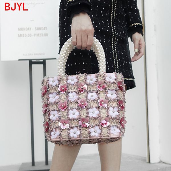 fashion small handbag women shoulder bag large-capacity sequin bag female diamond three-dimensional flower pearl handbag
fashion small handbag women shoulder bag large-capacity sequin bag female diamond three-dimensional flower pearl handbag