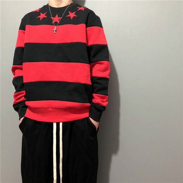 19aw luxurious brands design given red stars embroiderd sweaters pullovers hoodies men women streetwear sweatshirt outdoor jackets, Blue;black
19aw luxurious brands design given red stars embroiderd sweaters pullovers hoodies men women streetwear sweatshirt outdoor jackets, Blue;black
