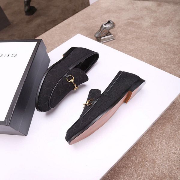 new men's patent leather dress shoes, brand wedding party men's fashion casual shoes, business flat shoes oxford shoes, Black
new men's patent leather dress shoes, brand wedding party men's fashion casual shoes, business flat shoes oxford shoes, Black