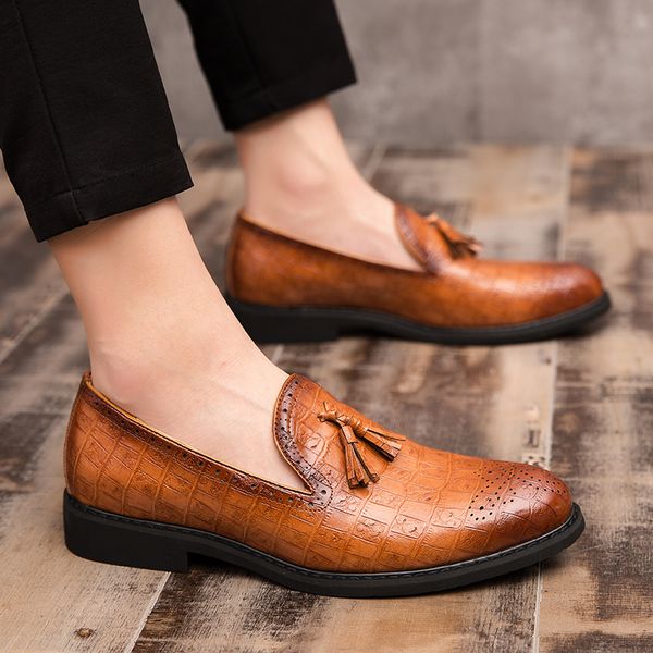goodrssonfashion crocodile pattern loafers dress tassel shoes men formal slippers moccasins man flats men shoeszapatos de hombre, Black
goodrssonfashion crocodile pattern loafers dress tassel shoes men formal slippers moccasins man flats men shoeszapatos de hombre, Black