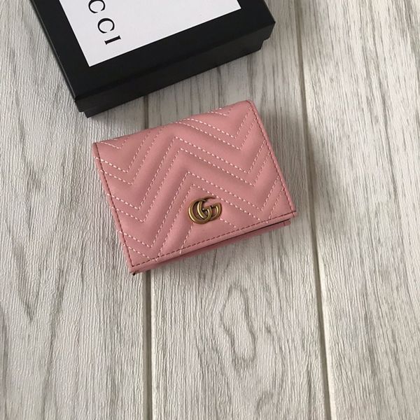 Wallet G059, 2019 European and American classic style, fashion wallet, a variety of colors, men and women can choose, free of freight
Wallet G059, 2019 European and American classic style, fashion wallet, a variety of colors, men and women can choose, free of freight