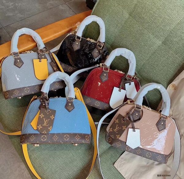 Новые женские сумки через плечо Crossbody сумки мода сумка женская сумки высокое каче
Новые женские сумки через плечо Crossbody сумки мода сумка женская сумки высокое каче