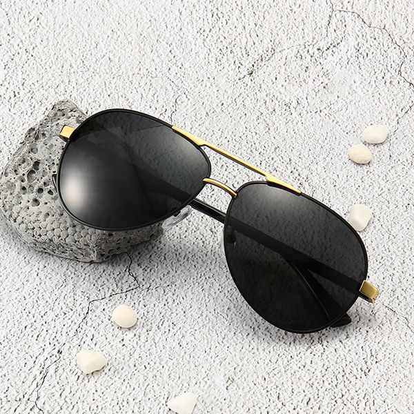 men's outdoor polarized sunglasses oval shape metal frame sunglasses for men with box pilot sunglasses fashion design gray lens eyewear, White;black
men's outdoor polarized sunglasses oval shape metal frame sunglasses for men with box pilot sunglasses fashion design gray lens eyewear, White;black