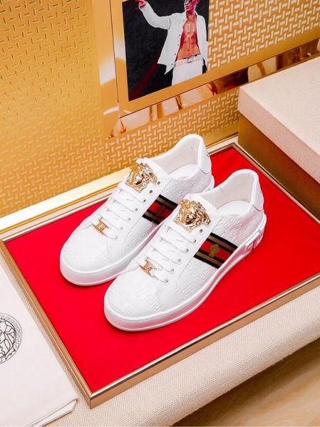 2019a new limited editiof men 039 tide hoe flat hoe fa hion port hoe original packaging hoe box delivery yardage 38 44
2019a new limited editiof men 039 tide hoe flat hoe fa hion port hoe original packaging hoe box delivery yardage 38 44