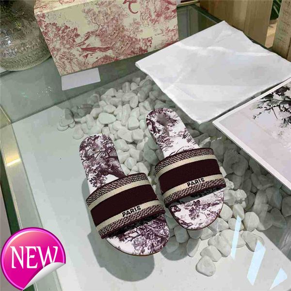 wholesale dazzle flowers slippers woman beach alphabet slippers designer rough sandals knitted cloth embroidery woman shoes, Black
wholesale dazzle flowers slippers woman beach alphabet slippers designer rough sandals knitted cloth embroidery woman shoes, Black