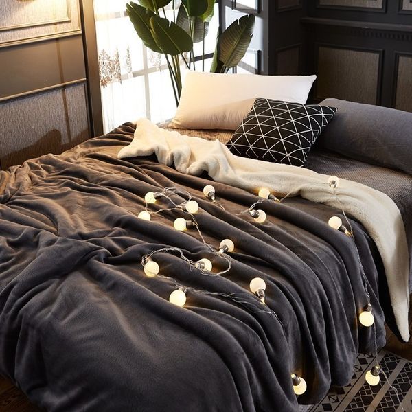 2 in 1 blanket winter bedding duvet cover summer air condition blanket flannel & lamb cashmere soft smooth classic
2 in 1 blanket winter bedding duvet cover summer air condition blanket flannel & lamb cashmere soft smooth classic