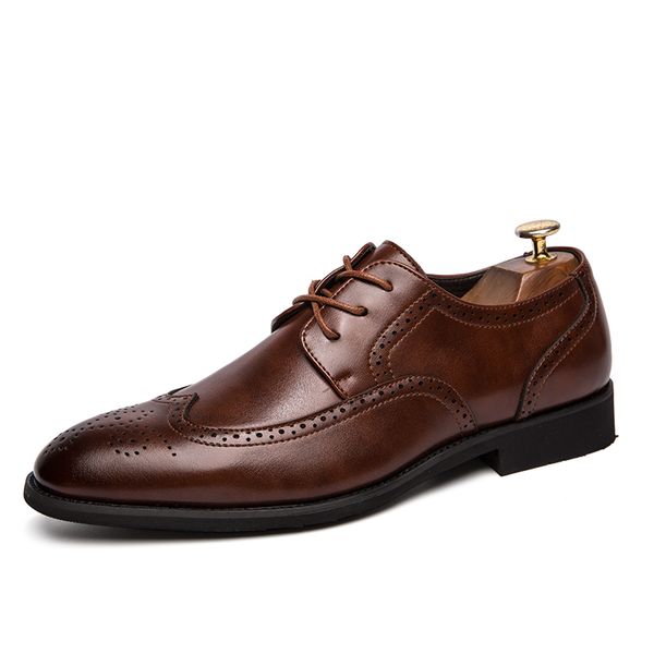 men fashion large size wedding party dresses soft leather shoes carved brogue shoe black brown gentleman brock sneakers zapatos
men fashion large size wedding party dresses soft leather shoes carved brogue shoe black brown gentleman brock sneakers zapatos