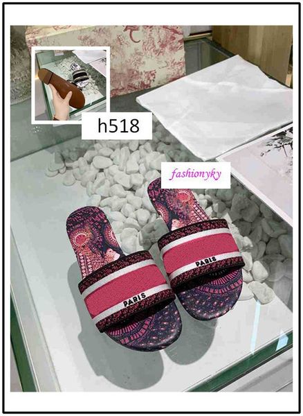 new lady leisure classic spring and summer stereo letter embroidery braids slippers stylish printed slippers size 36, Black
new lady leisure classic spring and summer stereo letter embroidery braids slippers stylish printed slippers size 36, Black