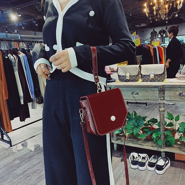 summer early autumn simple crossbody bag female new trendy wild fashion patent leather shoulder bag crossbody
summer early autumn simple crossbody bag female new trendy wild fashion patent leather shoulder bag crossbody