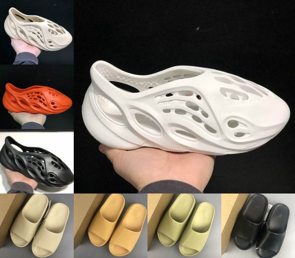 foam runner kanye west clog sandal triple black white fashion slipper women mens tainers stylist beach sandals slip-on shoes 
foam runner kanye west clog sandal triple black white fashion slipper women mens tainers stylist beach sandals slip-on shoes