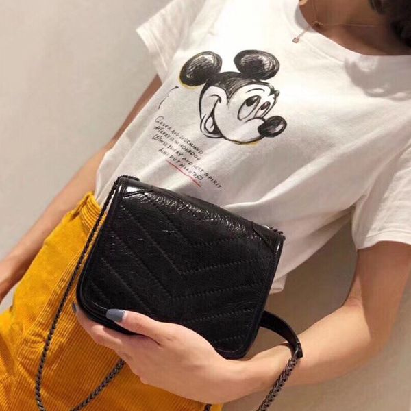 manufacturer wholesale female handbag 2019 new chain bags large capacity single-shoulder bag leather bag retro postman bag
manufacturer wholesale female handbag 2019 new chain bags large capacity single-shoulder bag leather bag retro postman bag
