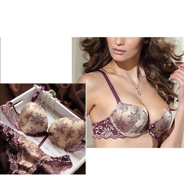 2pcs women embroidery lace deep v lingerie push up bra lace bra+ see-through panty&knickers bra & brief sets kit, Red;black
2pcs women embroidery lace deep v lingerie push up bra lace bra+ see-through panty&knickers bra & brief sets kit, Red;black