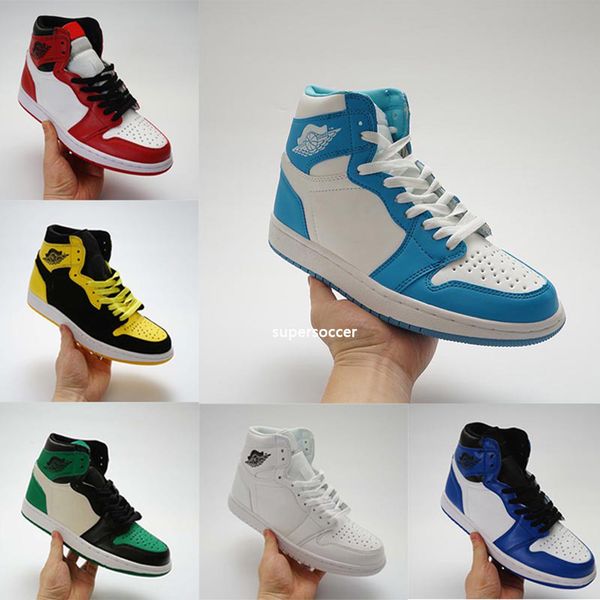 1 3 banned bred toe chicago og 1s game royal blue mens basketball shoes sneakers shattered backboard men sports trainers
1 3 banned bred toe chicago og 1s game royal blue mens basketball shoes sneakers shattered backboard men sports trainers