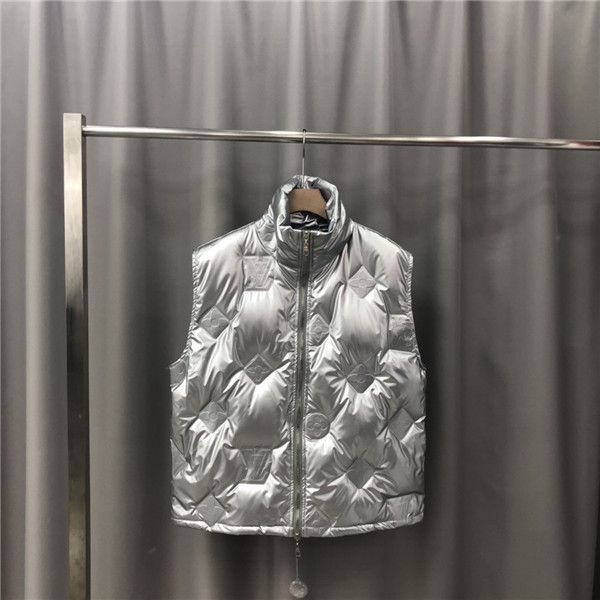 19fw luxurious paris brands design l down vest jackets sweatshirts men women clothes sweater fashion streetwear outdoor hoodies v coat, Blue;black
19fw luxurious paris brands design l down vest jackets sweatshirts men women clothes sweater fashion streetwear outdoor hoodies v coat, Blue;black