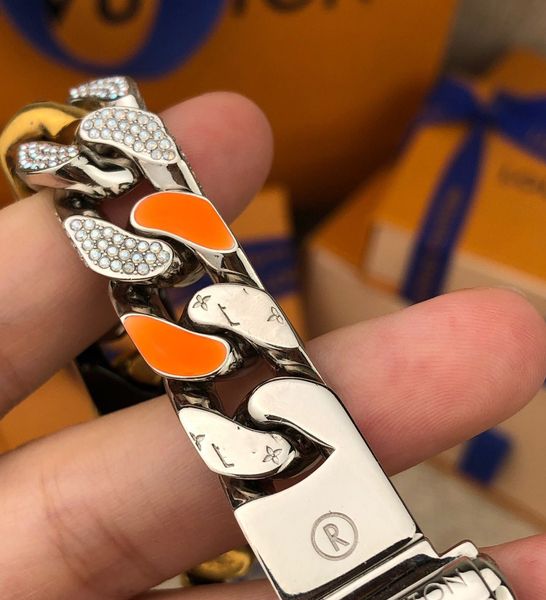 высокое качество для reinvent классический браслет ювелирных изделий design diamond браслет gradient браслет комплект ювелирных изделий, Black
высокое качество для reinvent классический браслет ювелирных изделий design diamond браслет gradient браслет комплект ювелирных изделий, Black