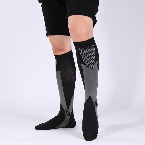 взрослый compression socks анти усталость боли колено высокие чулки быстросохнущий дышащий женщины мужчины спортивные носки, Black
взрослый compression socks анти усталость боли колено высокие чулки быстросохнущий дышащий женщины мужчины спортивные носки, Black
