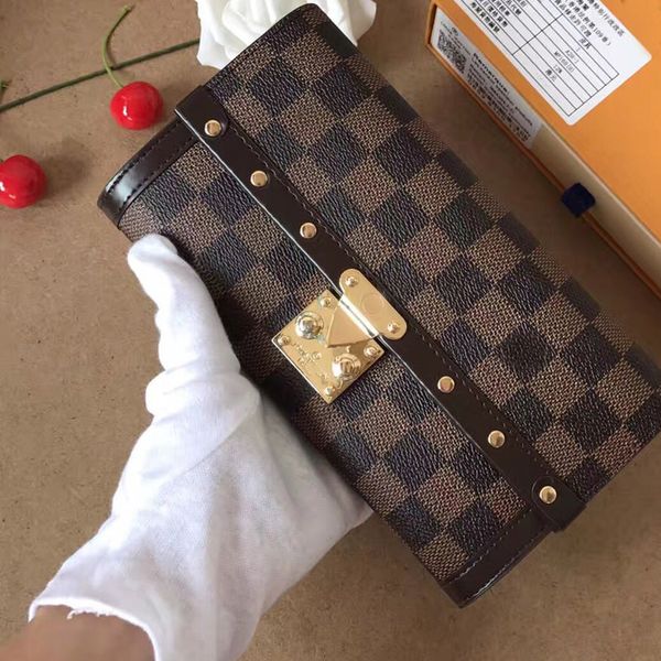 2019 designer wallet mans wallet holders classic brand wallet gifts for men women designer clutch bags, Red;black
2019 designer wallet mans wallet holders classic brand wallet gifts for men women designer clutch bags, Red;black