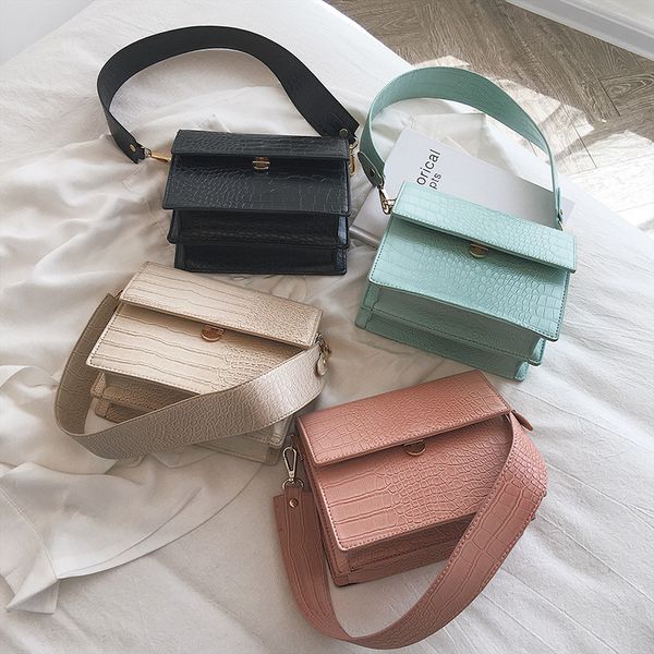 female 2020 new fashion designer luxury broadband square sling bag western style all-match stone pattern shoulder/crossbody bag
female 2020 new fashion designer luxury broadband square sling bag western style all-match stone pattern shoulder/crossbody bag