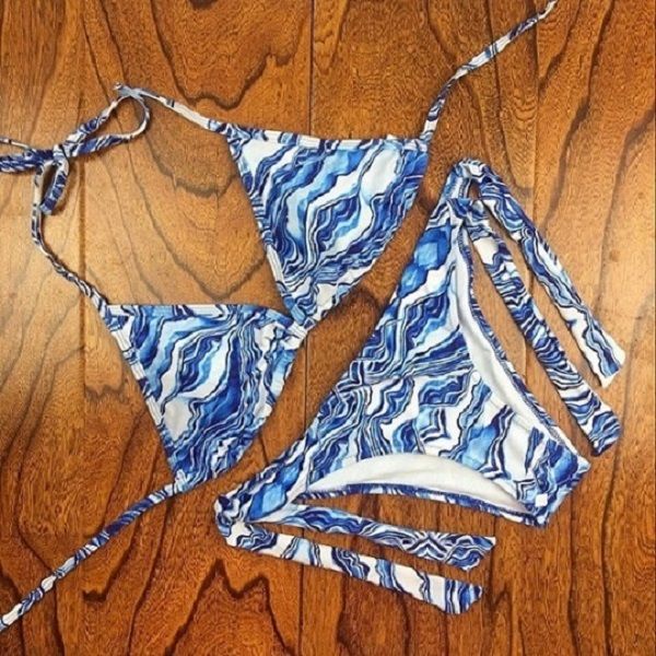 selling bikini women fashion swimwear in stock swimsuit bandage bathing suits pad tow-piece 6 styles
selling bikini women fashion swimwear in stock swimsuit bandage bathing suits pad tow-piece 6 styles