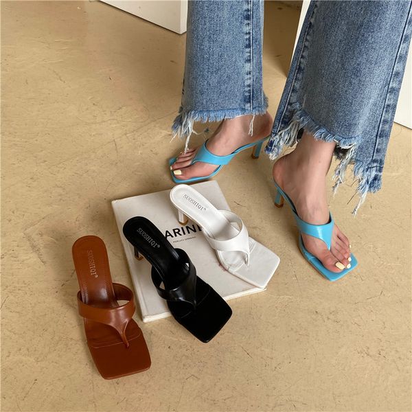 female shoes slippers women summer rubber flip flops heeled mules slides thin heels low 2020 hawaiian high pu, Black
female shoes slippers women summer rubber flip flops heeled mules slides thin heels low 2020 hawaiian high pu, Black