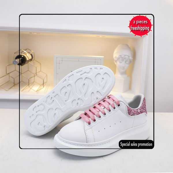 delivery designer shoes party dress girls ladies women shoes white black velvet reflective leather mens casual sneakers 87
delivery designer shoes party dress girls ladies women shoes white black velvet reflective leather mens casual sneakers 87