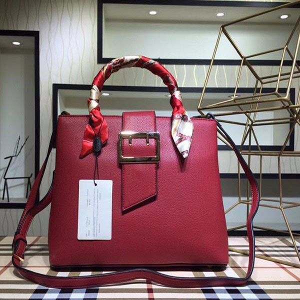 new fashion luxury designer woman handbag cross body bags shoulder genuine leather tote bags using superior leather craft
new fashion luxury designer woman handbag cross body bags shoulder genuine leather tote bags using superior leather craft