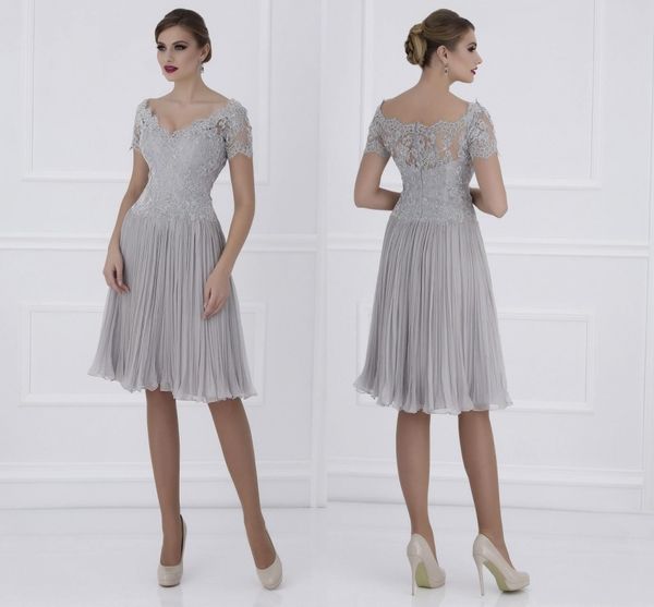 light gray lace short mother dresses appliques short sleeve evening gowns knee length mother of the bride short prom dresses, Black;red
light gray lace short mother dresses appliques short sleeve evening gowns knee length mother of the bride short prom dresses, Black;red