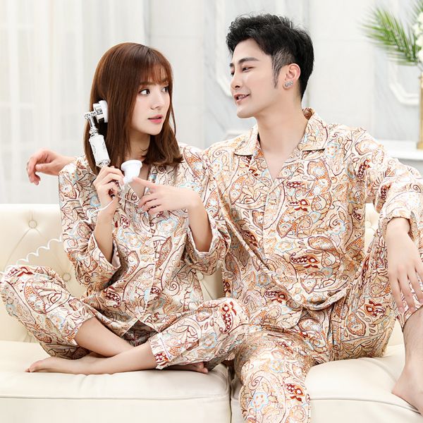 couple pajamas women spring summer ice silk pajama men simulation silk thin long sleeve home clothes suit plus size pjs women, Black;red
couple pajamas women spring summer ice silk pajama men simulation silk thin long sleeve home clothes suit plus size pjs women, Black;red