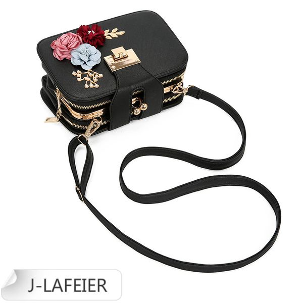2020 spring fashion flowers women shoulder bag strap flap handbags clutch bag ladies messenger bags with metal buckle
2020 spring fashion flowers women shoulder bag strap flap handbags clutch bag ladies messenger bags with metal buckle