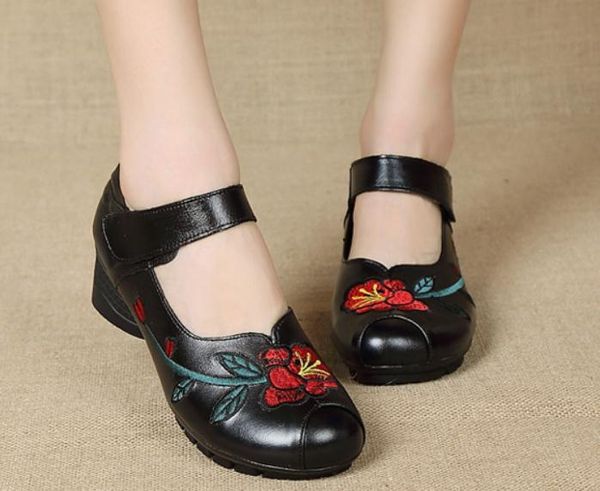 2019 women's shoes in spring and autumn with new style middle heel coarse heel round head mother shoes #164, Black
2019 women's shoes in spring and autumn with new style middle heel coarse heel round head mother shoes #164, Black