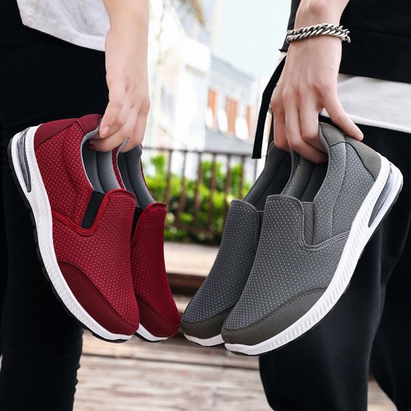slip-on men loafers casual shoes comfy parents flats shoes air cushion walking mans footwear breathable mesh size 36-44
slip-on men loafers casual shoes comfy parents flats shoes air cushion walking mans footwear breathable mesh size 36-44