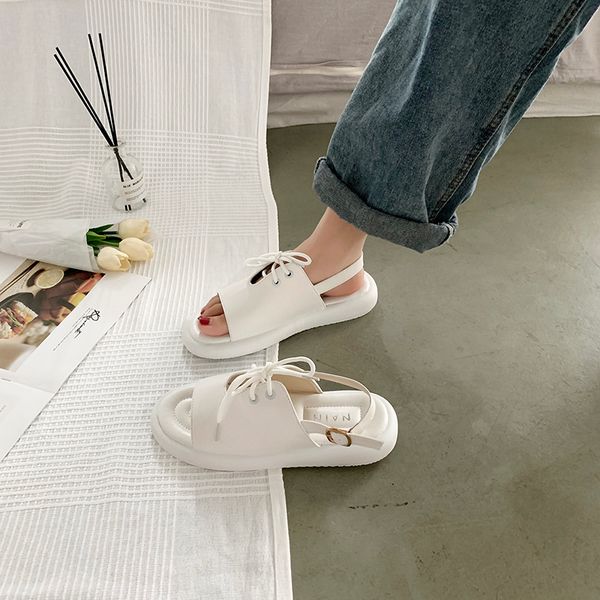 female sandal all-match buckle strap roman sandals 2020 summer open toe med black shoes for women with heel ladies
female sandal all-match buckle strap roman sandals 2020 summer open toe med black shoes for women with heel ladies