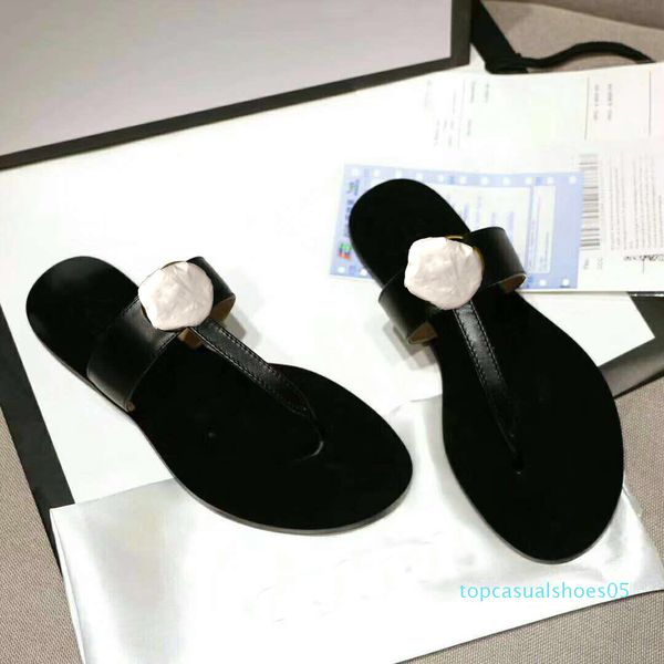 classic men's slippers l beach outdoor leather ladies'slippers lazy men's and women's slippers with metal clasps t05, Black
classic men's slippers l beach outdoor leather ladies'slippers lazy men's and women's slippers with metal clasps t05, Black