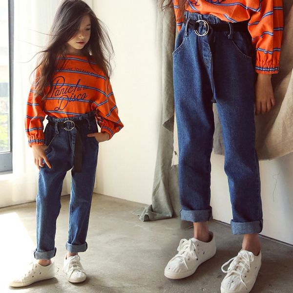 girls 2020 washwater all-match and lace jeans pure cotton jeans large children's high waist loose lace pants, Blue
girls 2020 washwater all-match and lace jeans pure cotton jeans large children's high waist loose lace pants, Blue