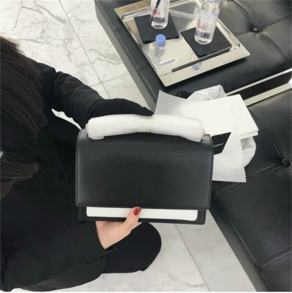 Designer High Qulity Classic Luxury Letter Womens Handbags Flower Ladies Clutch Designer Luxury Cross-body Bag Handbag #X9K3
Designer High Qulity Classic Luxury Letter Womens Handbags Flower Ladies Clutch Designer Luxury Cross-body Bag Handbag #X9K3