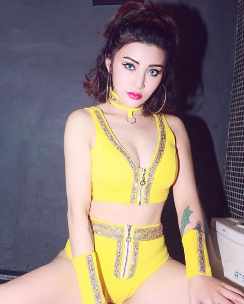 leading dancer dj stage outfits bar nightclub female dance team jazz costume sparkly crystals yellow bikini 4-pieces set, Black;red
leading dancer dj stage outfits bar nightclub female dance team jazz costume sparkly crystals yellow bikini 4-pieces set, Black;red