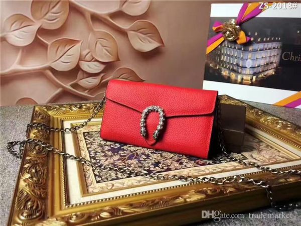 2020 new fashion slant single shoulder bag retro new style handbag wallet chain female bag freight
2020 new fashion slant single shoulder bag retro new style handbag wallet chain female bag freight
