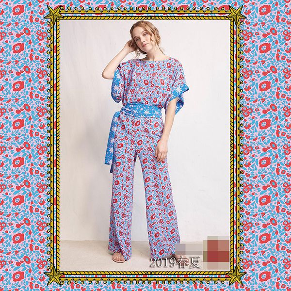 2019 new spring and summer polyester printed fabric dress parent-child wear fashion release wholesale pre-sale 145cm wide, Black;white
2019 new spring and summer polyester printed fabric dress parent-child wear fashion release wholesale pre-sale 145cm wide, Black;white