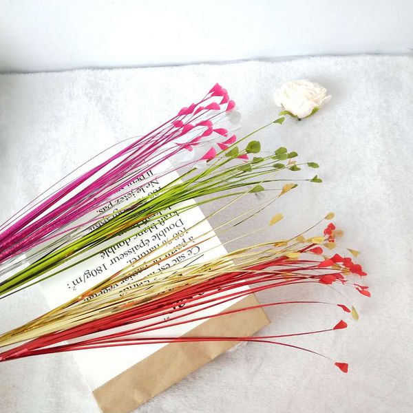 5pcs color reed flower white simulation peacock grass wedding props t stage road lead decorative flower wedding props layout
5pcs color reed flower white simulation peacock grass wedding props t stage road lead decorative flower wedding props layout
