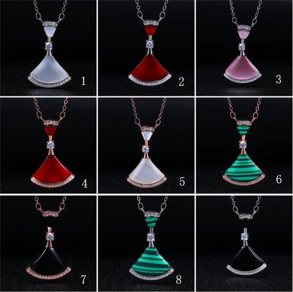 luxury necklace s925 sterling silver dress rose gold and white beagle necklace scalloped necklace lady's collarbone chain
luxury necklace s925 sterling silver dress rose gold and white beagle necklace scalloped necklace lady's collarbone chain