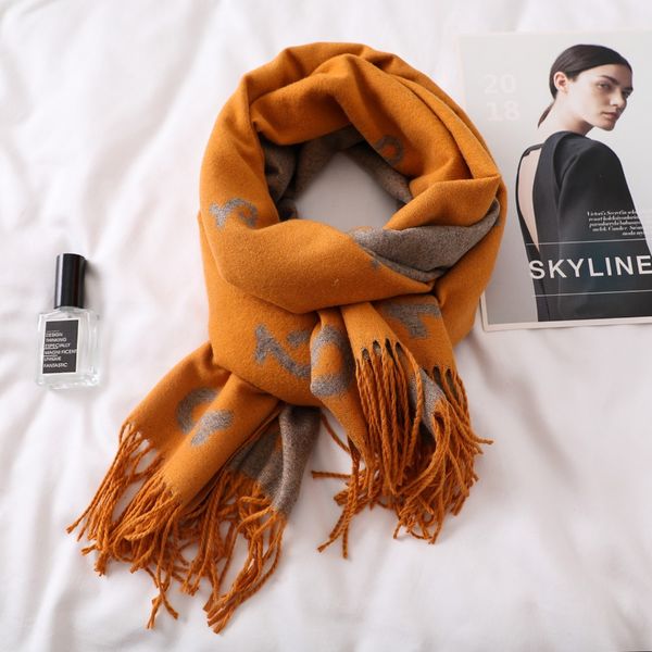 2018 winter new arrival women fashion luxury designer cashmere long scarf, female thick warm tassal shawl vintage warps
2018 winter new arrival women fashion luxury designer cashmere long scarf, female thick warm tassal shawl vintage warps