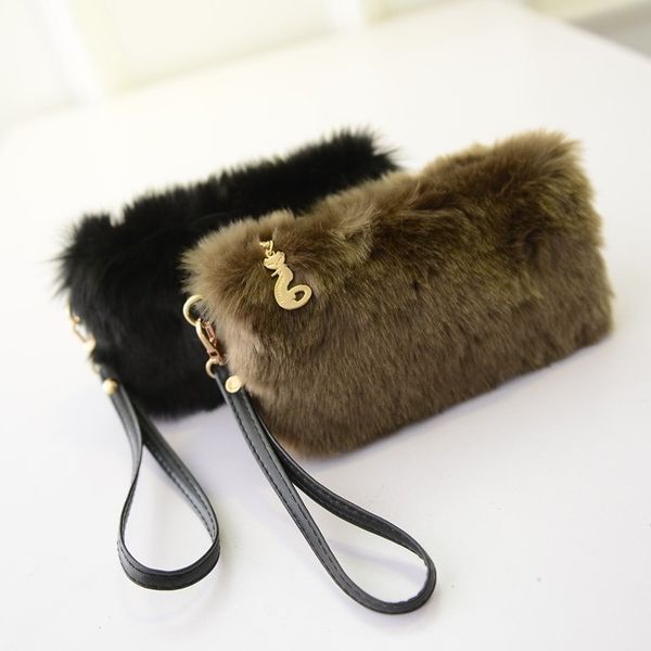 new ladies plush hand take purse fashion fur hand bag trendy personality mini evening bag female clutch
new ladies plush hand take purse fashion fur hand bag trendy personality mini evening bag female clutch